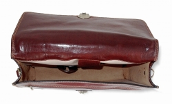 Kožená taška-aktovka IL GIGLIO - vnitřní členění tašky.
